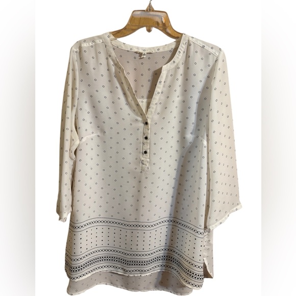 Maurices Tops - Maurices Tunic Blouse - White and Black size 0